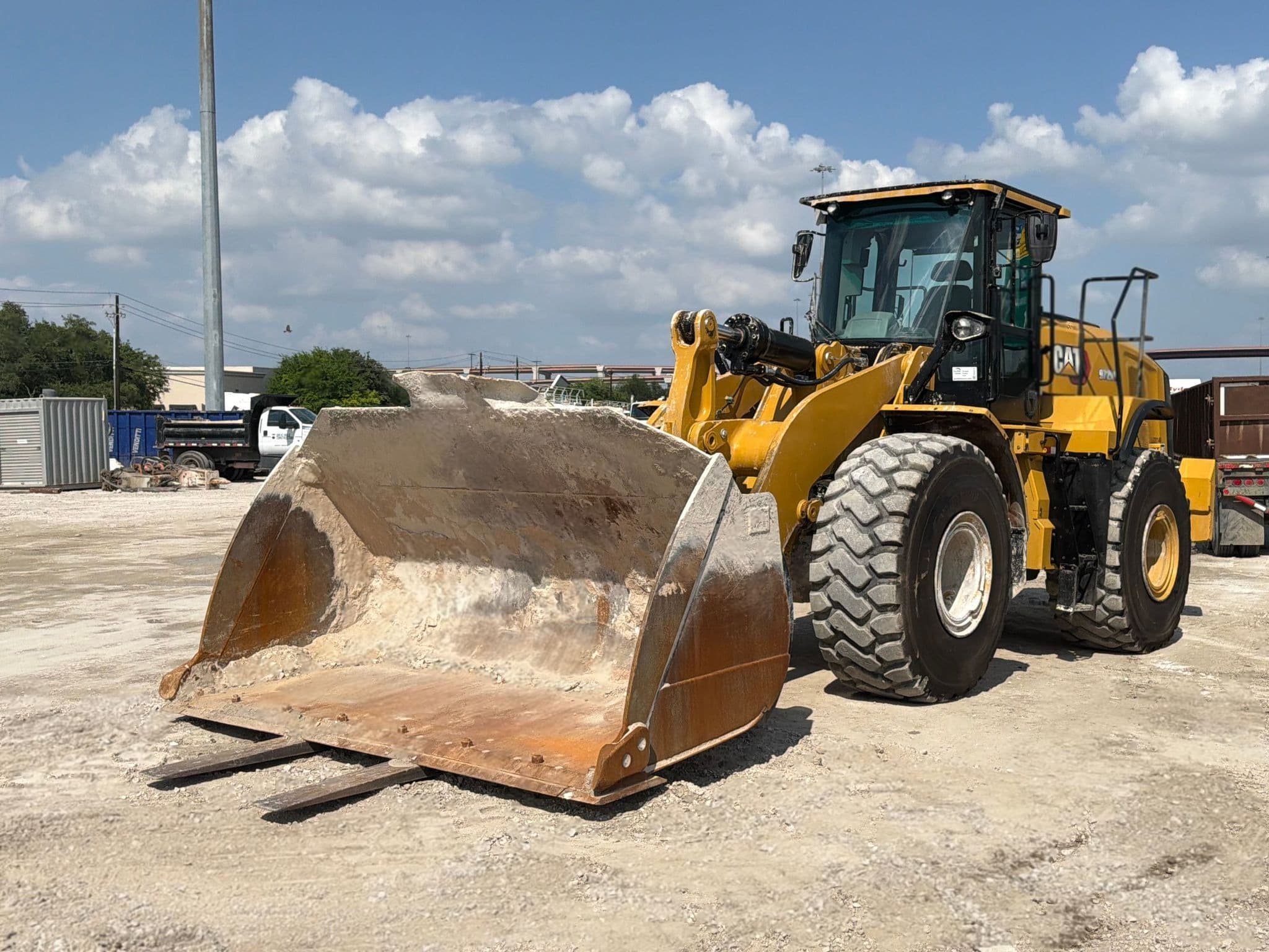 2022 Caterpillar 972M